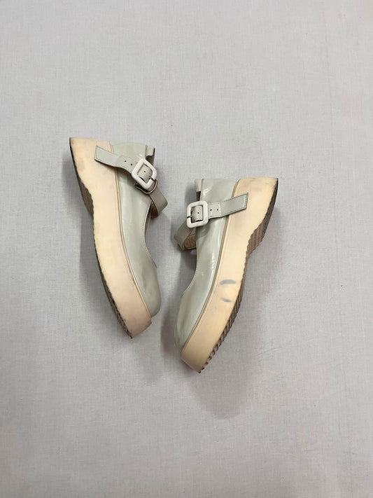Maryjanes