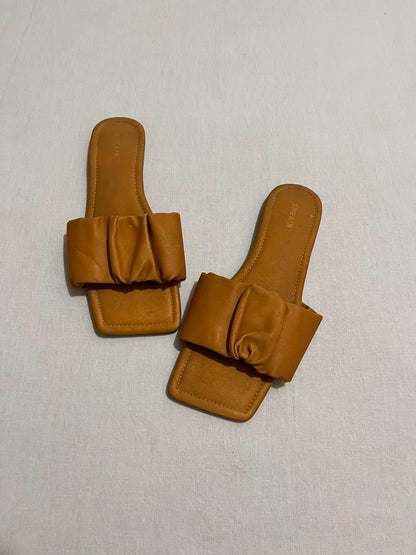 Elegant Ruched Flat Slides