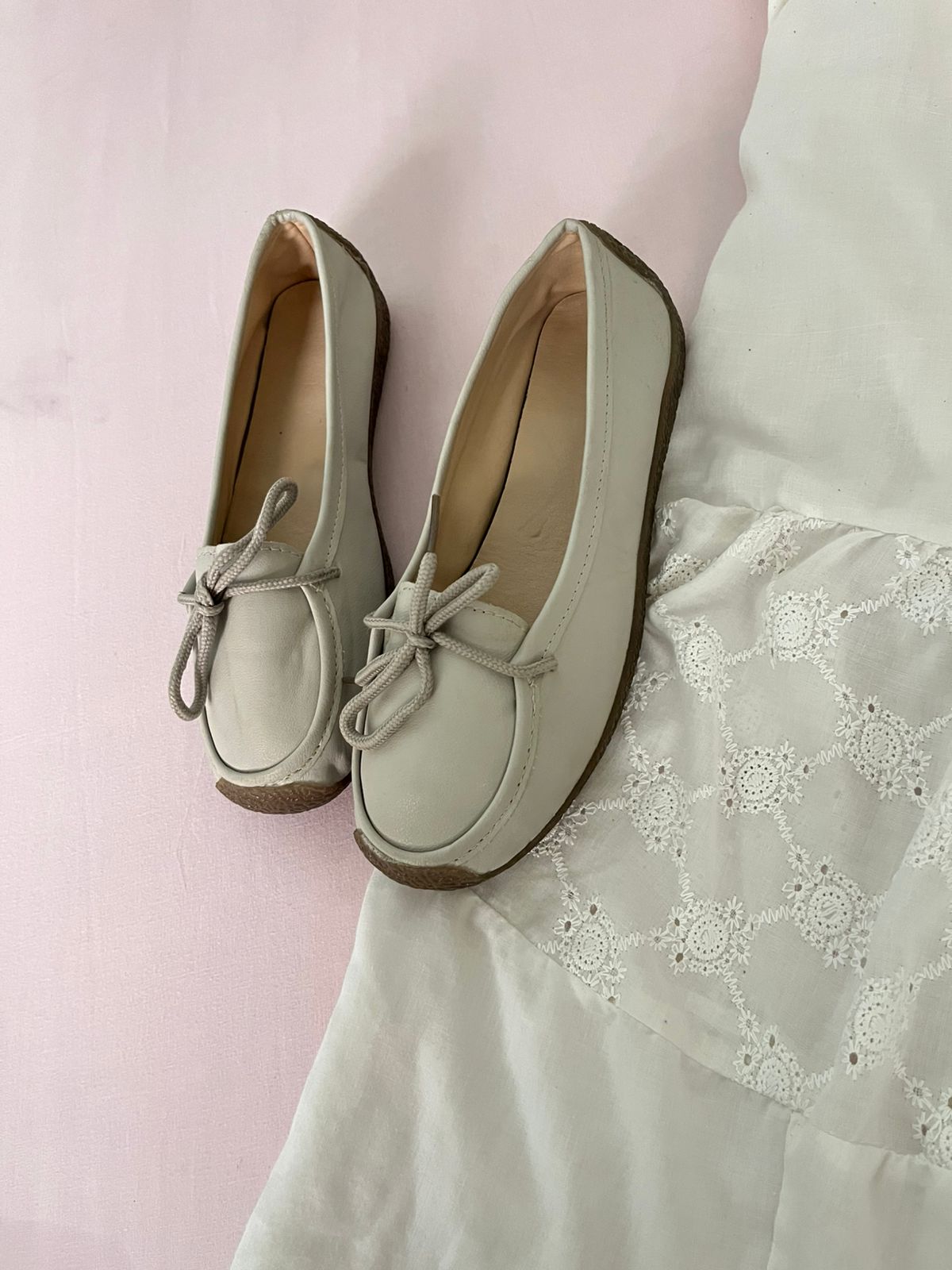 Vintage Lace-Up Flats