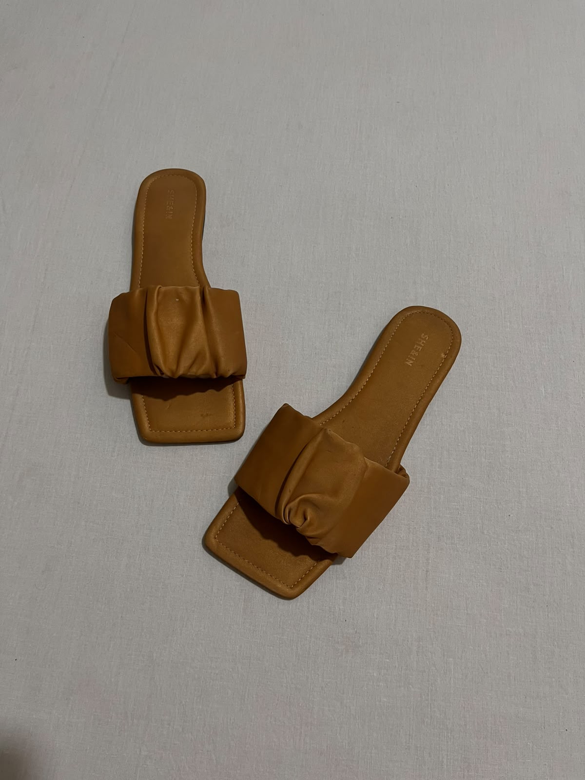 Elegant Ruched Flat Slides