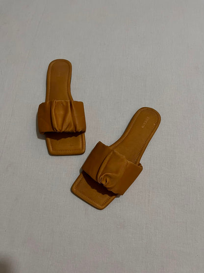Elegant Ruched Flat Slides