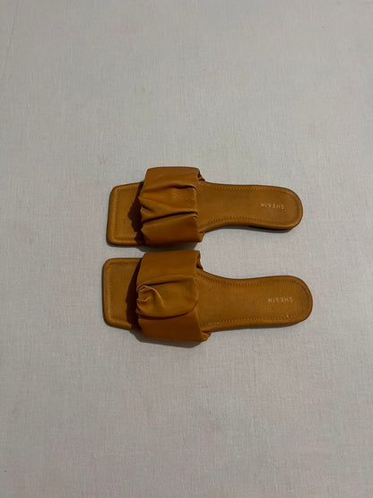 Elegant Ruched Flat Slides