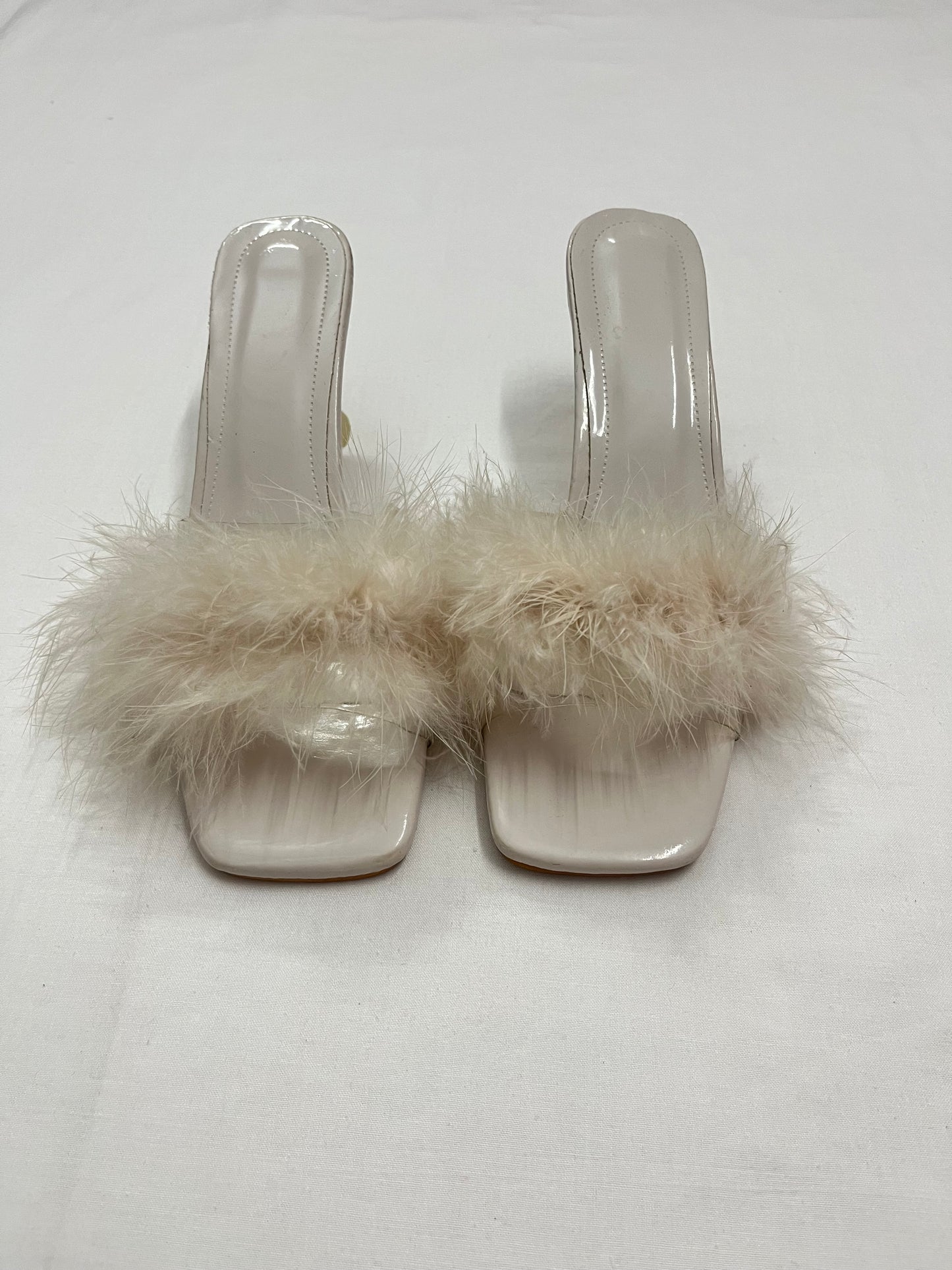 Faux Feather Square-Toe Clear Heeled, EU41