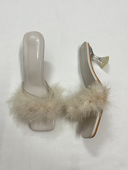 Faux Feather Square-Toe Clear Heeled, EU41