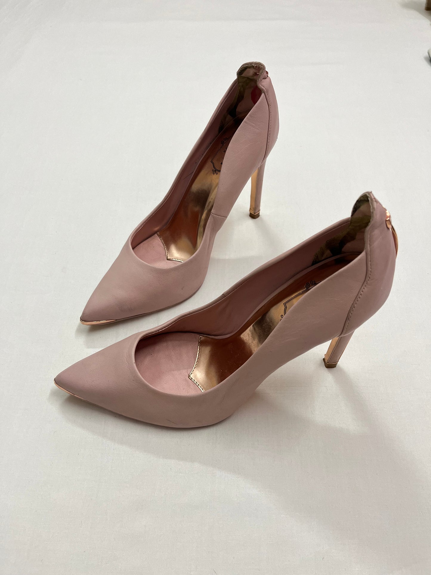 Ted Baker Blush Pink Metallic Toe-Cap Pumps, EU40