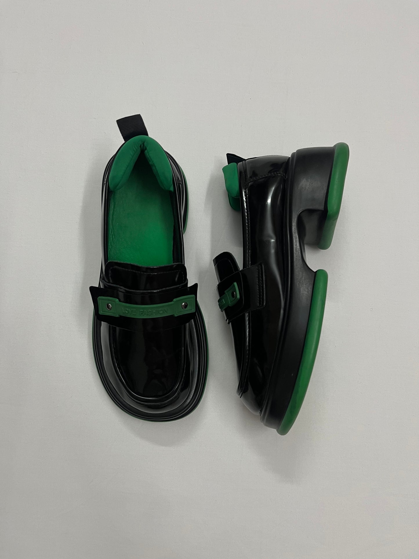 Black & Green Sculpted Platform Loafers, EU36