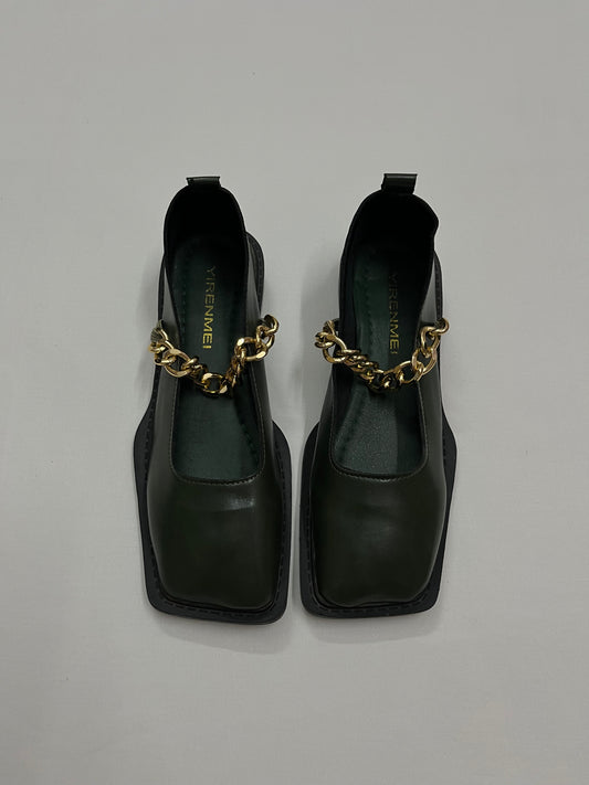 Gold Chain Square-Toe Mary Janes, EU37