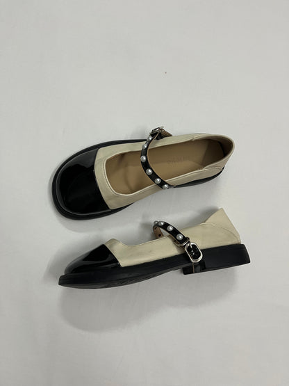 Pearl-Embellished Two-Tone Mary Janes, EU36.5