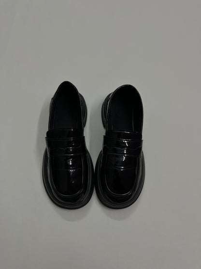 Glossy Platform Loafers, EU38