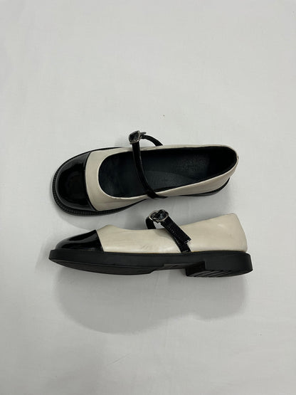 Two-Tone Patent Buckle Mary Janes, EU39