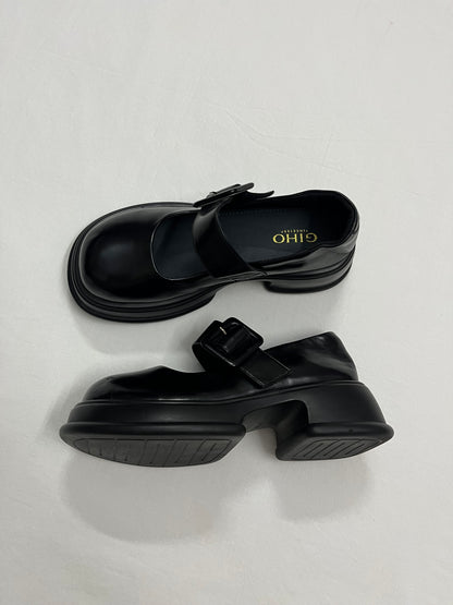 Chunky Buckle Arch Mary Janes, EU38