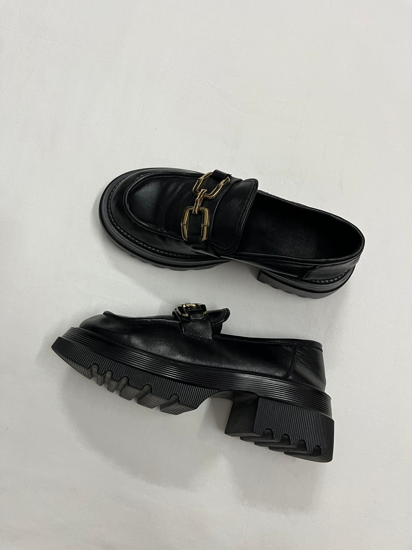 Gotham Chain Platform Loafer, EU37