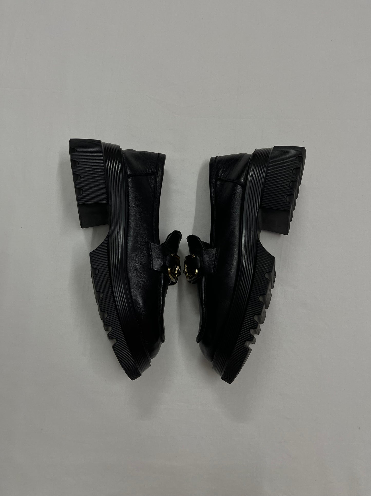 Gotham Chain Platform Loafer, EU37
