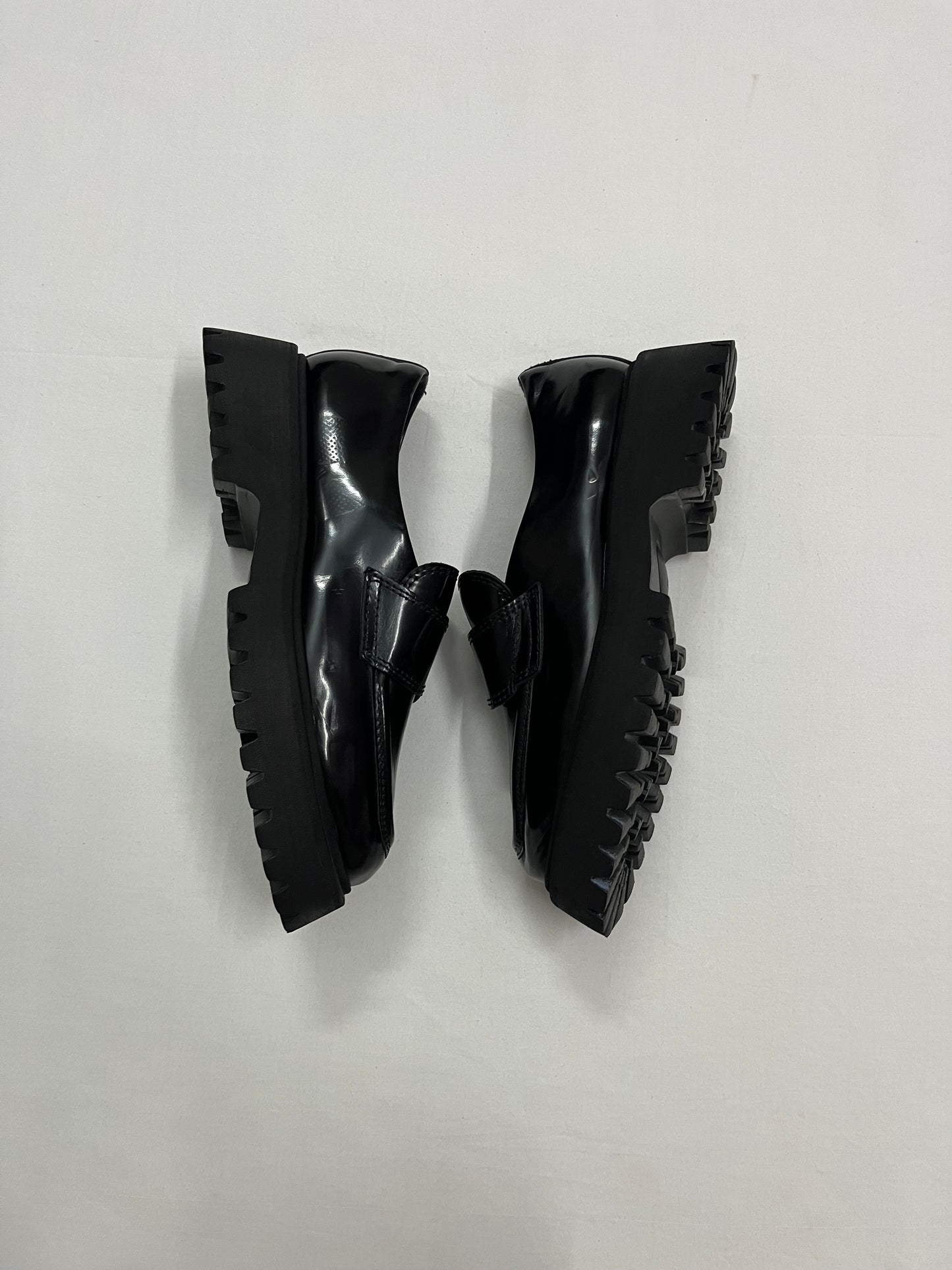 The Onyx Chunky Penny Loafer, EU37