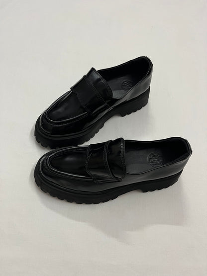 The Onyx Chunky Penny Loafer, EU37