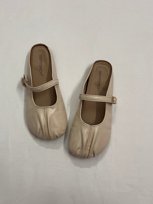 Cream Ruched Leather Mary Janes, EU36