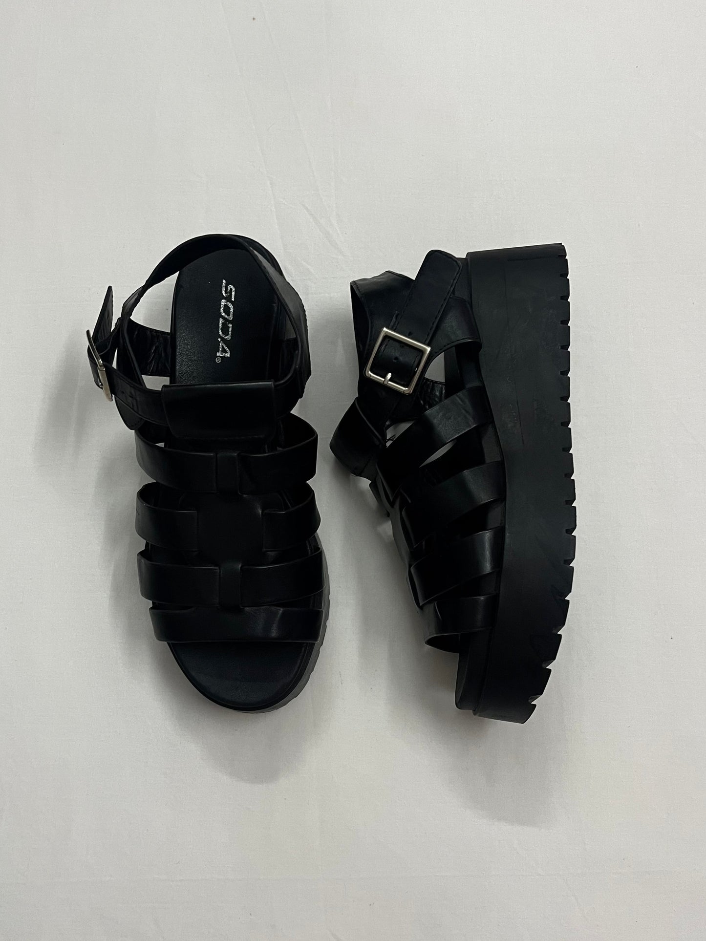 Chunky Strappy Fisherman Platform Sandals, EU40