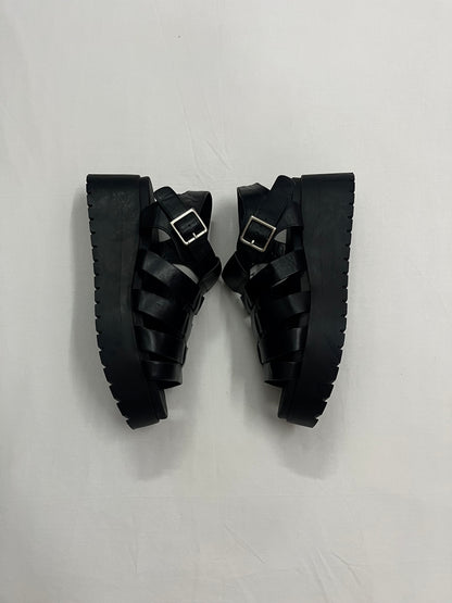 Chunky Strappy Fisherman Platform Sandals, EU40