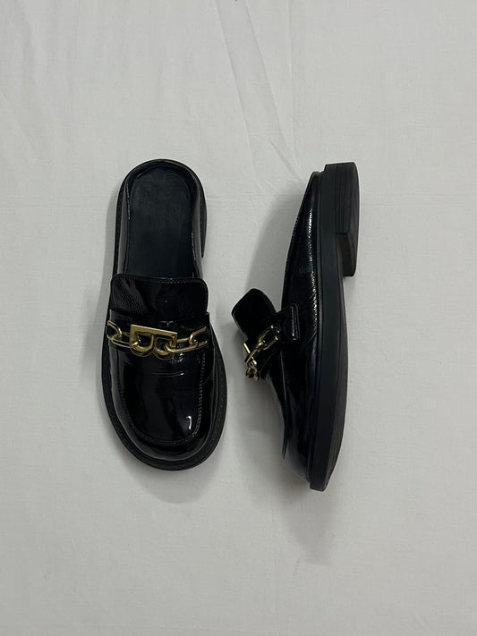 Gold-Chain Mule Loafers, EU38