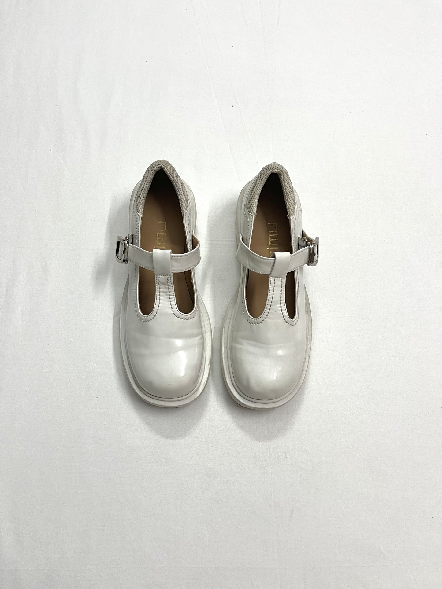 Chunky T-Strap Mary Janes, EU38