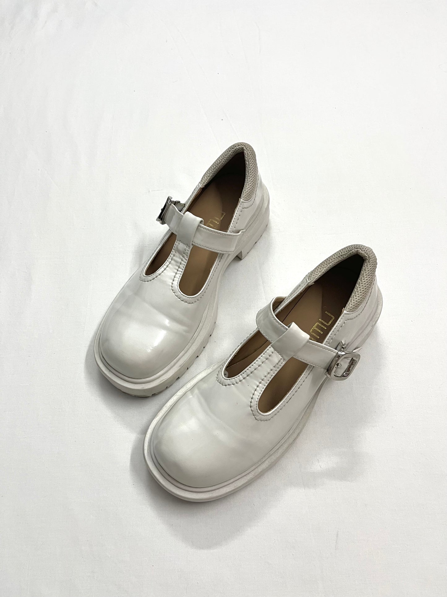 Chunky T-Strap Mary Janes, EU38