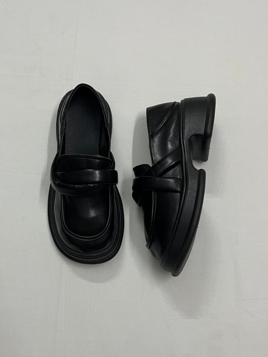 Sculpted Padded Chunky Loafers, EU36