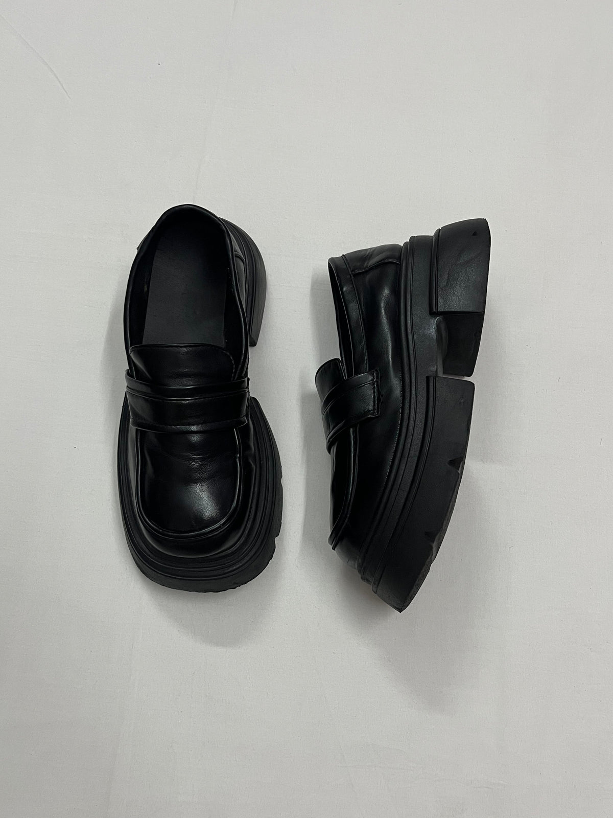 Ultra-Chunky Split Lug Sole Loafers, EU36