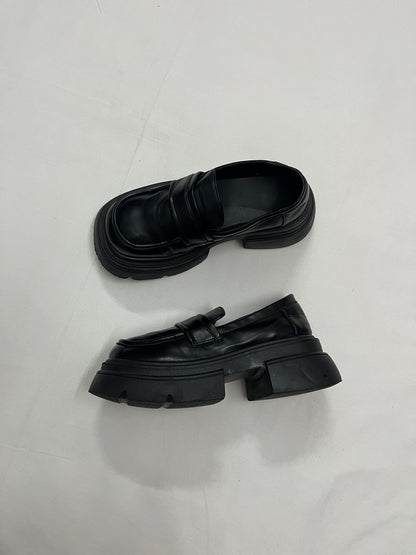 Ultra-Chunky Split Lug Sole Loafers, EU36