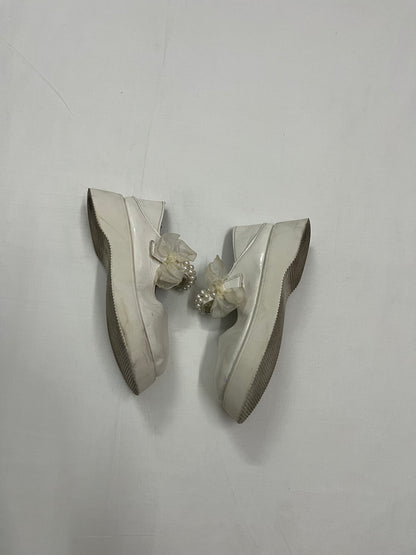 Pearl & Bow Platform Mary Janes, EU37