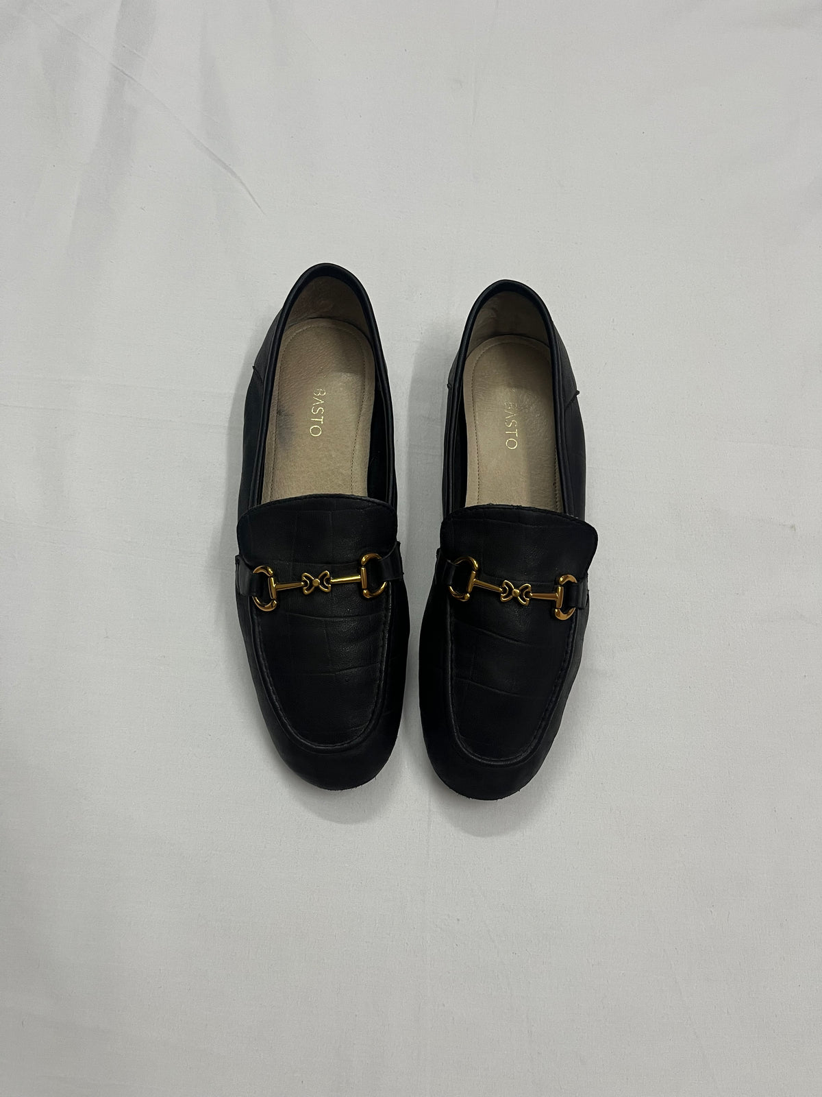 Classic Black Leather Loafers, EU38