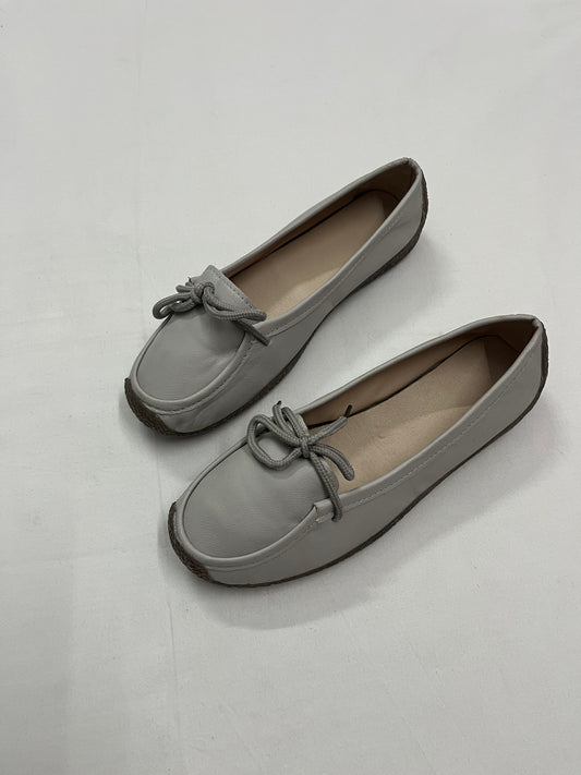 Cloud Grey Tied Loafers, EU36