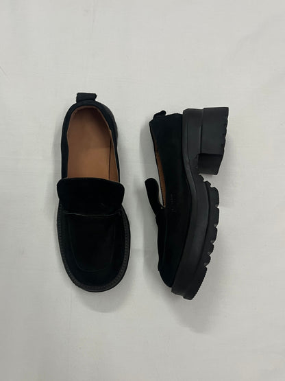 Matte Lug Sole Suede Loafers, EU36