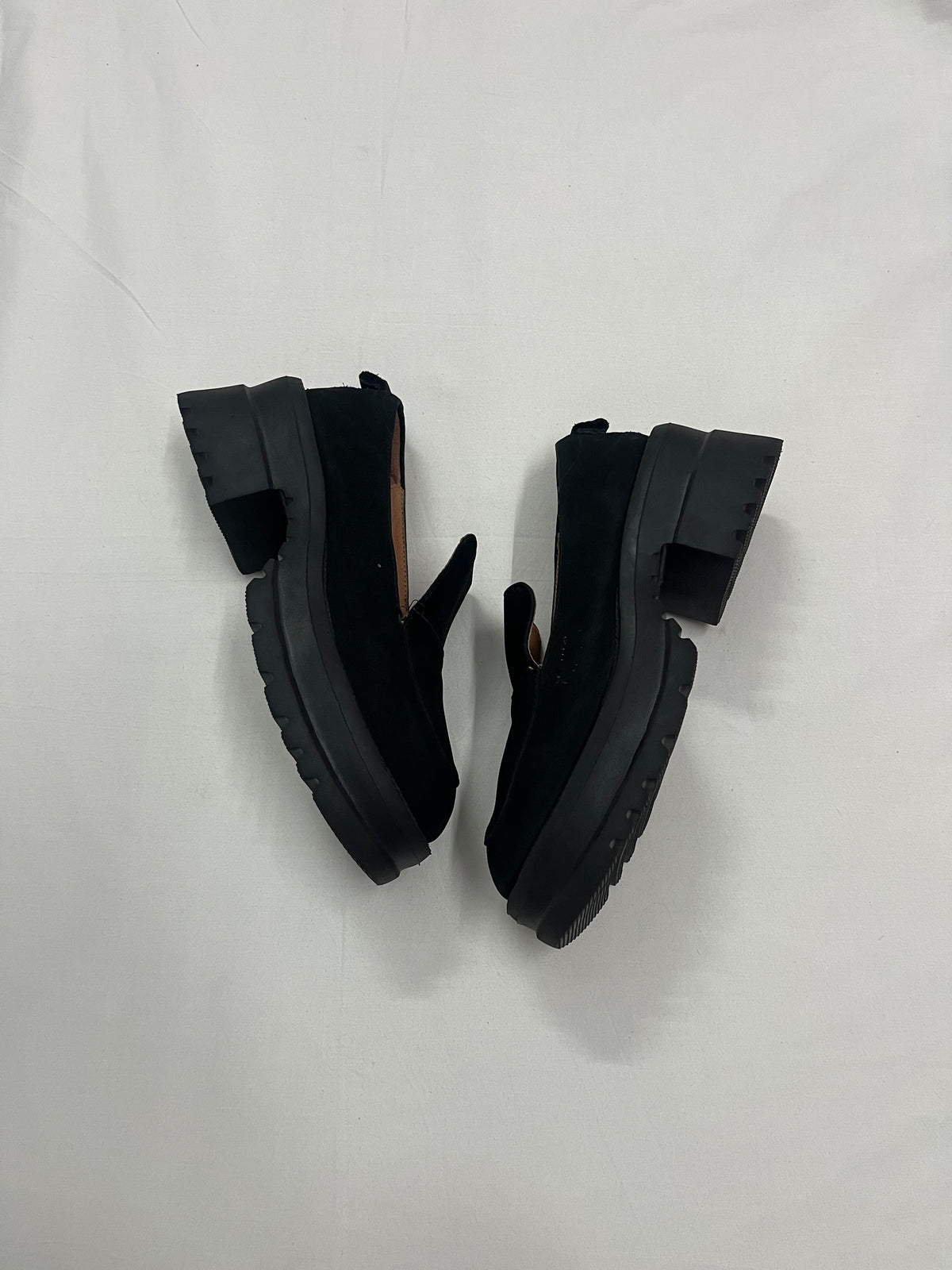 Matte Lug Sole Suede Loafers, EU36